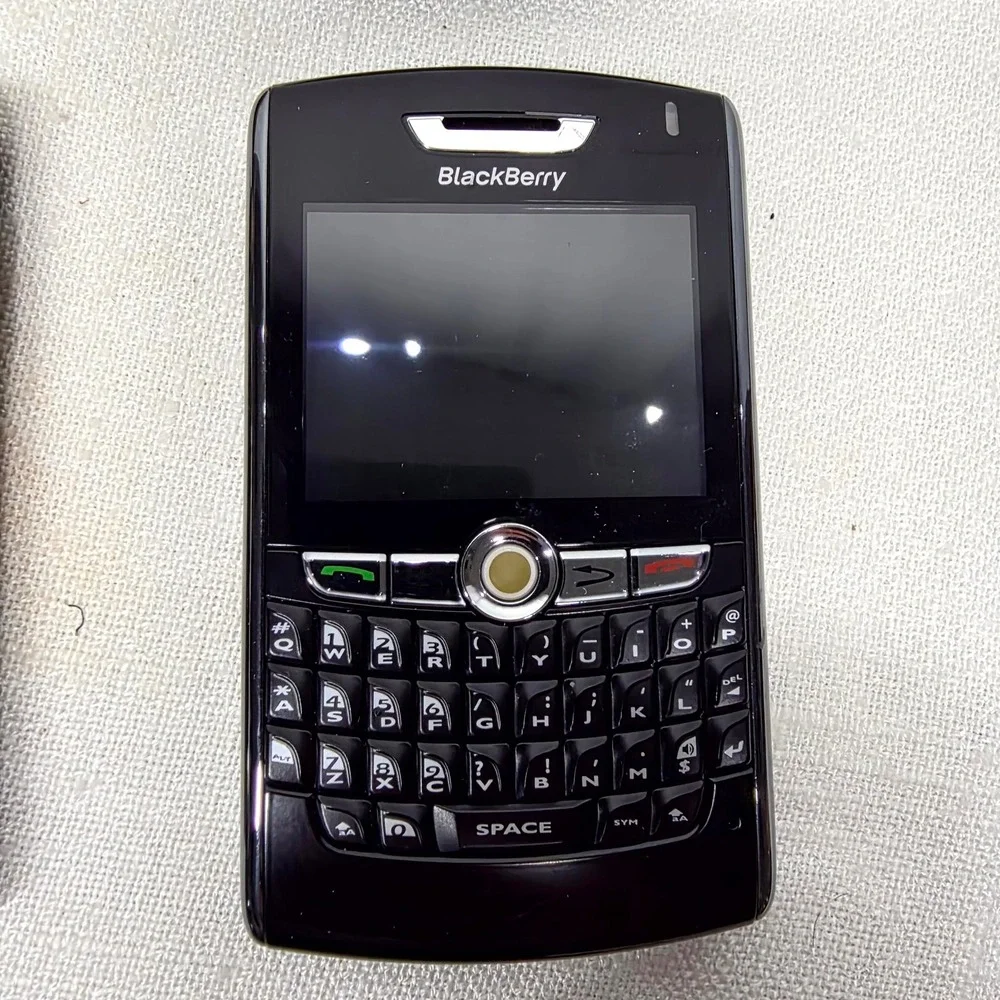 BlackBerry 8800 Smartphone Bundle Black Parts Only Vintage Tech Lot cell phones